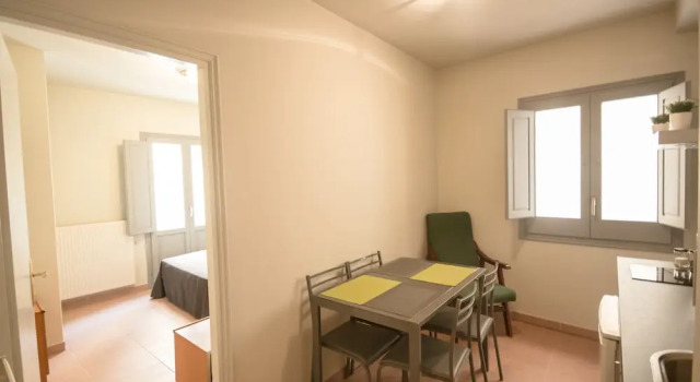 Center Plaza Figueres, Забронировать Отель Фигерас Alt Empordà, рядом с Каталонский музей игрушек