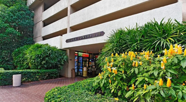 Aloha Towers #6a, Prenota Hotel Hotel a Oahu con parcheggio, Parcheggio