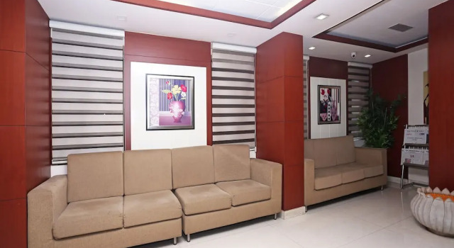 OYO 7786 Hotel Monsoon Palace, Boek Hotel Hotels in Guwahati met parkeren, Parkeren