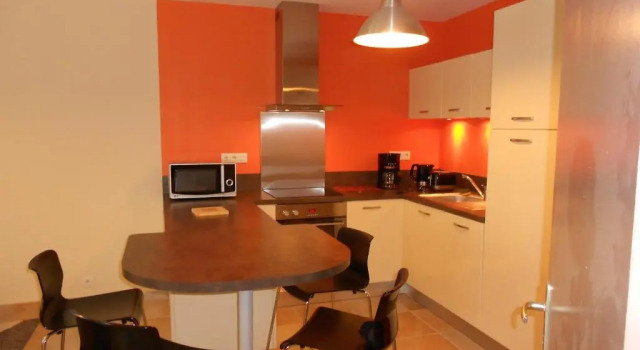 Appartement Le Palais, 2 pièces, 3 personnes - FR-1-418-95, Rezerwuj Apartament Le Palais 
