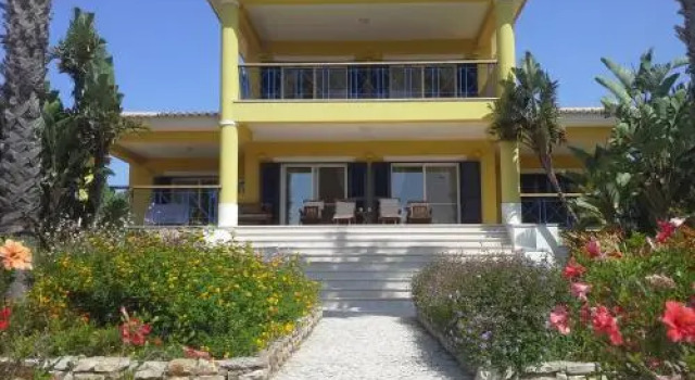 Vila Florina, Забронировать Отель Бизнес-отели Алгарви, 4* 5*