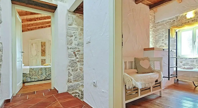 Rustic Villa in Dracevac With Outdoor Pool