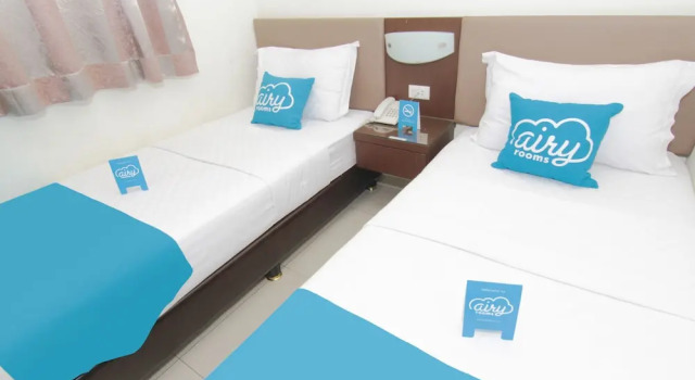 Airy Pecinan Kalikuping Utara 243 Semarang, Book Hotel Hotels in Semarang with Parking, near Semawis Market, Parking
