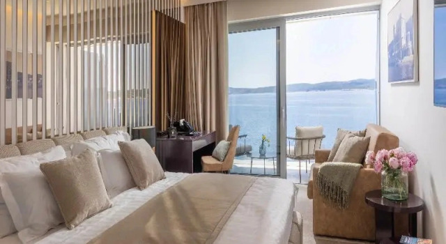 Номер Superior с балконом и с видом на море Luxury Hotel Amabilis