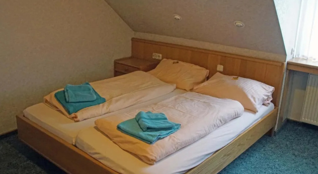 Hotel zur Post limburg Bad camberg, Забронировать Отель Хюнфельден земля Гессен