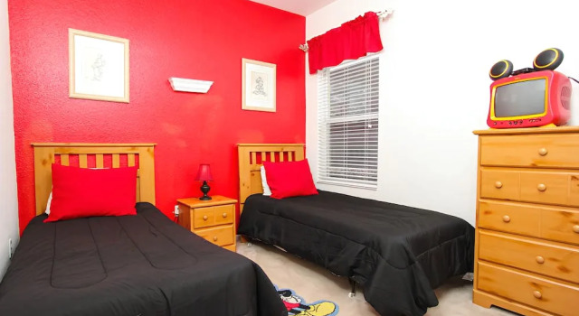 7758 Tosteth St., Book Hotel Hoteller i Four Corners med pool, Swimmingpool