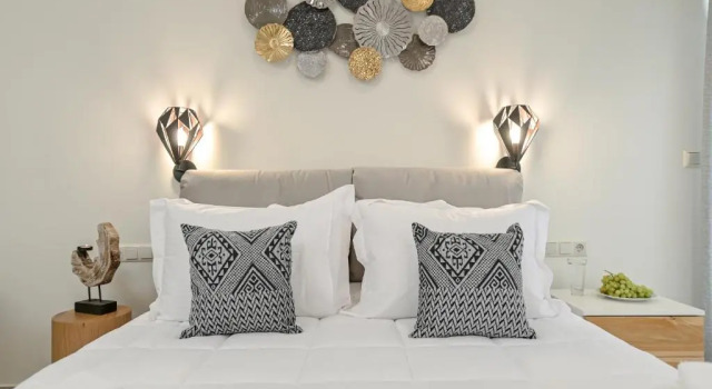 Hermes Luxury Studio Apartment - Naxos Center