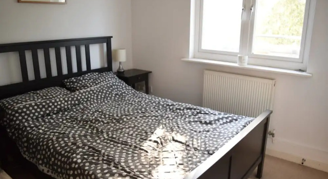 1 Bedroom Apartment in Clapham With Balcony, Varaa Huoneisto Asunnot kohteessa Merseyside, Huoneisto