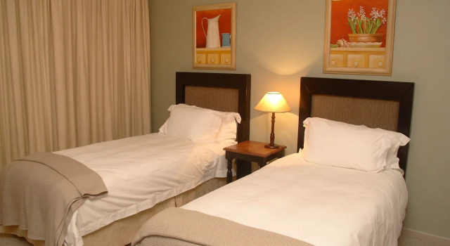 Pinnacle Point Beach and Golf Resort, Забронировать Курортный отель Курортные отели Mossel, Курортный отель