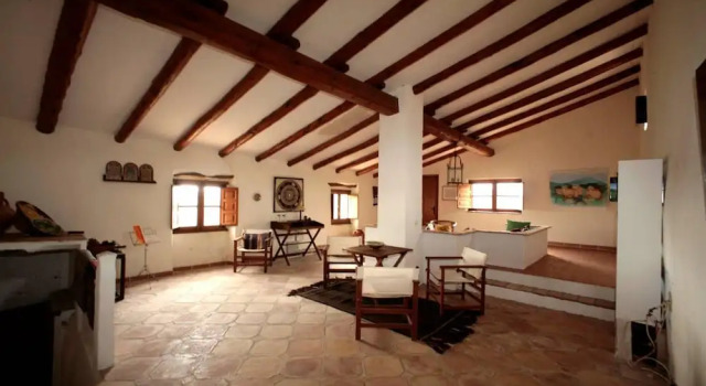 House With 4 Bedrooms in L'ametlla de Mar, With Furnished Terrace, Забронировать Отель Отели El Baix Ebre с парковкой, Парковка