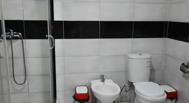 Your space apartment, Забронировать Апартаменты/квартира Отели области Тираны с парковкой, Парковка