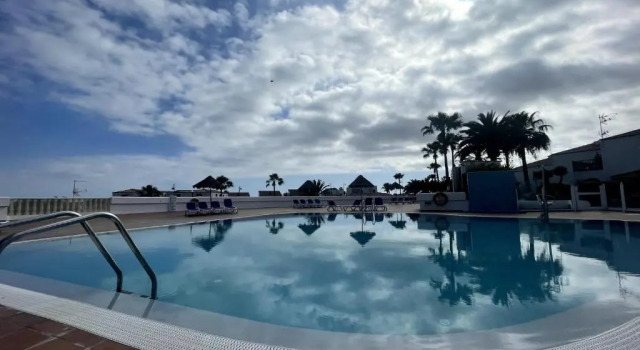 Апартаменты Superior Apartment With 2 Bedrooms in Santa Cruz de Tenerife, With Wonderful sea View, Pool Access, Terrace