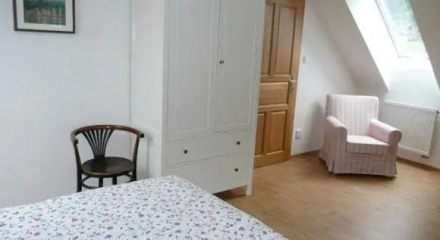 U Pramene Virskeho Vanku, Rezerwuj Apartament Hotele w Central Bohemia z parkingiem, Parking