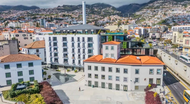 Апартаменты Balcony Views and Pool at Savoy Insular