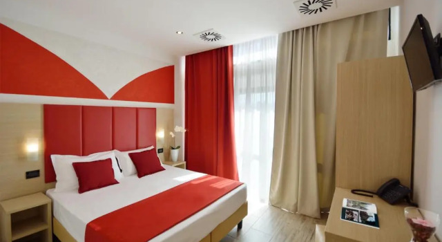 Двухместный номер Superior Hotel Luxor Florence