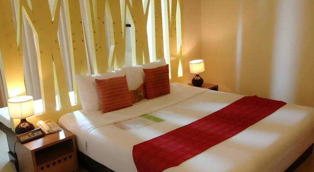 Maninarakorn Hotel, Забронировать Отель Отели Чиангмай 4 звезды, рядом с Офис компании Elephant Care &amp; Grand Canyon Jumping, 4*