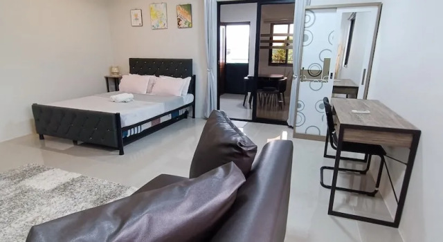 Stay at Diez, Забронировать Апартаменты/квартира Каламба 