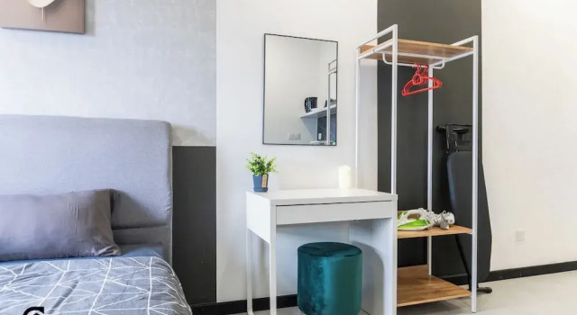 Студия Deluxe NeuSuite Cozy Studio by GUESTONIC