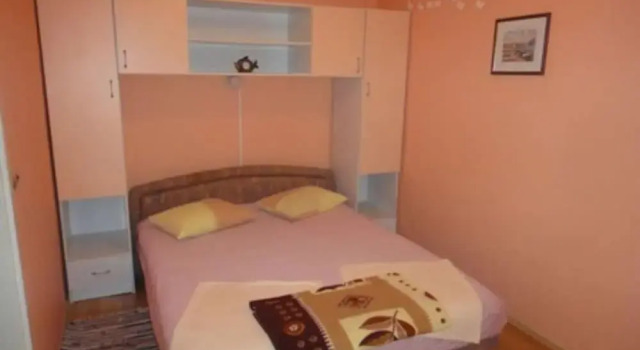 Студия с балконом Seafront Apartments Pretner