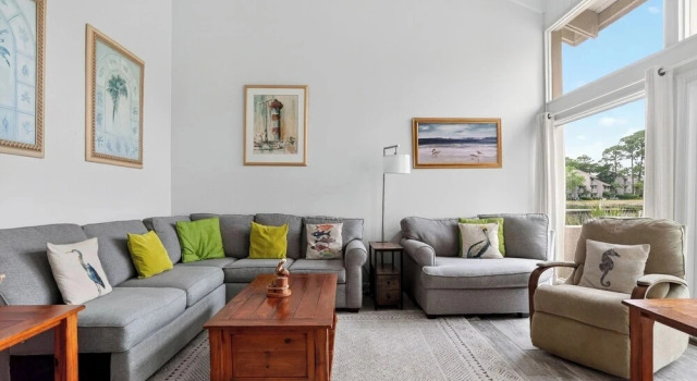 Heron's Rest at Port Villas by Avantstay Waterfront Cove + Dock + Deck Walk to Beach + Sea Pines