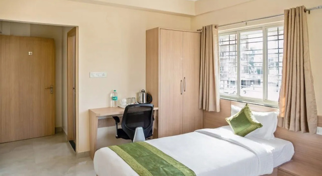 Treebo Indus Residency Premium, Book Hotel Kolkata East Zone, near Coal India Limited