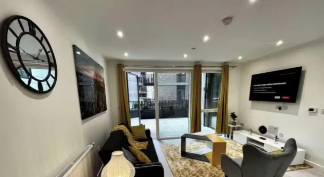 2 Bedroom Flat in Central Bexleyheath With Elevator and Gym Access