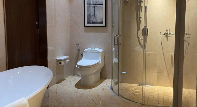 Семейный люкс Forest City Golf Hotel
