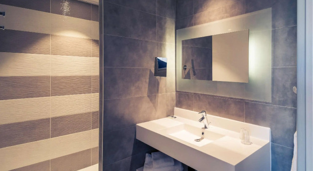 Двухместный номер Classic Mercure Cherbourg Centre Port
