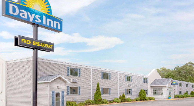 Days Inn by Wyndham Cedar Falls- University Plaza
