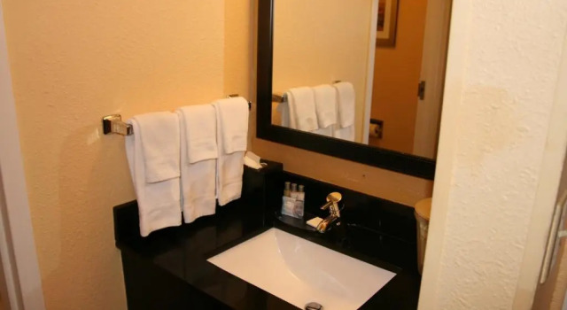 Номер Standard Okatie Hilton Head Hotel