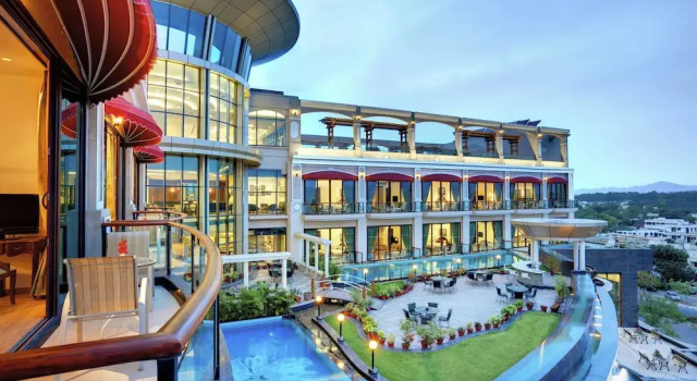 The BellaVista Hotel Chandigarh Panchkula, Book Hotel Hotels in Panchkula with a Pool, Swimming Pool