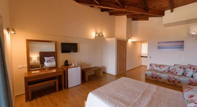 Апартаменты Althea Apartments
