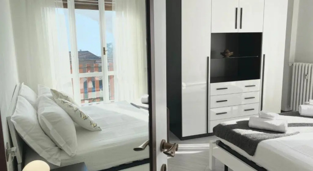 Апартаменты Lake View Apartment