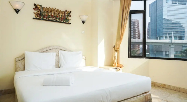 2Br with Pool View at Beverly Tower Apartment, Prenota Appartamento Hotel a Giacarta con piscina, Piscina