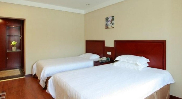 Двухместный номер Standard GreenTree Inn Beijing Chaoyang Beiyuan Beijing Meeting Center Express Hotel