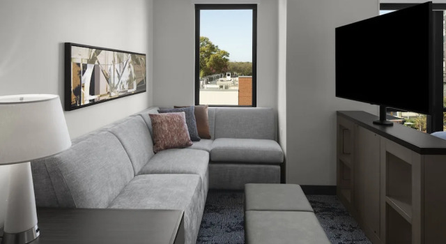 Двухместный люкс Hyatt House Raleigh Downtown/Seaboard Station