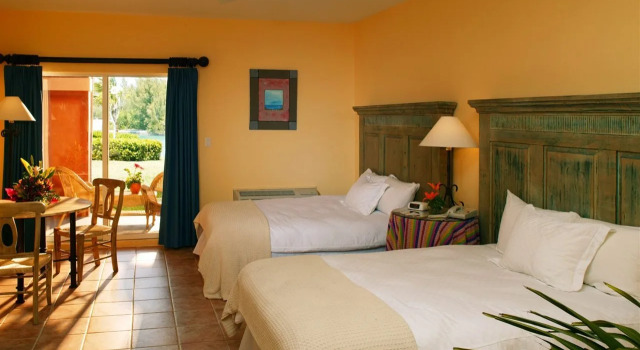 Pelican Bay Hotel, Book Resort Hotels in Grand Bahama with a Pool, Swimming Pool