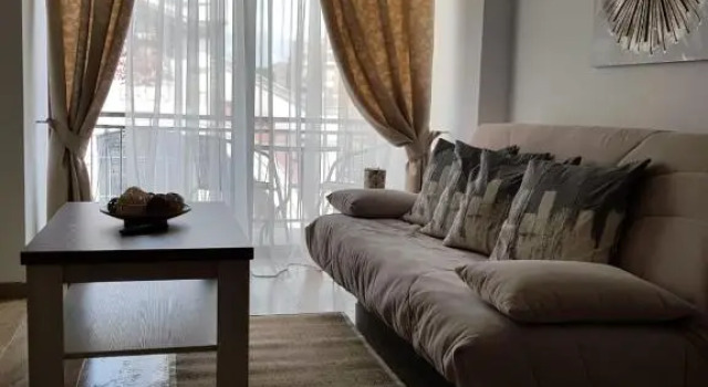 apartament 2 camere ultracentral, Rezerwuj Apartament Hotele w Carpathians - Romania z parkingiem, Parking