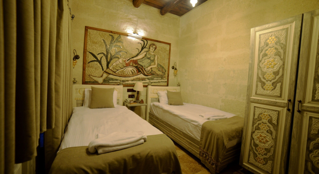 Caftan Cave Suites