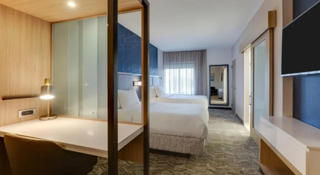 Четырёхместный номер Standard с видом на город SpringHill Suites by Marriott Cheraw