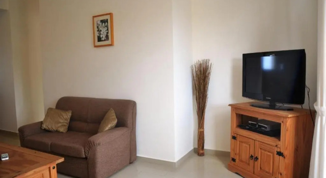 Top floor, 2 bedroom apartment Vanessa D204, FREE WIFI, village view