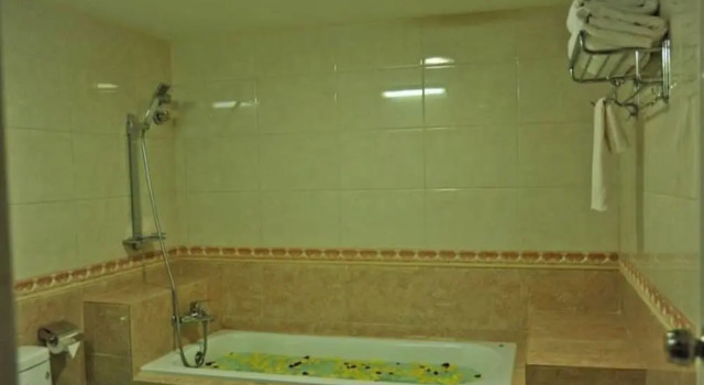 Номер Standard Golden City Crown Hotel