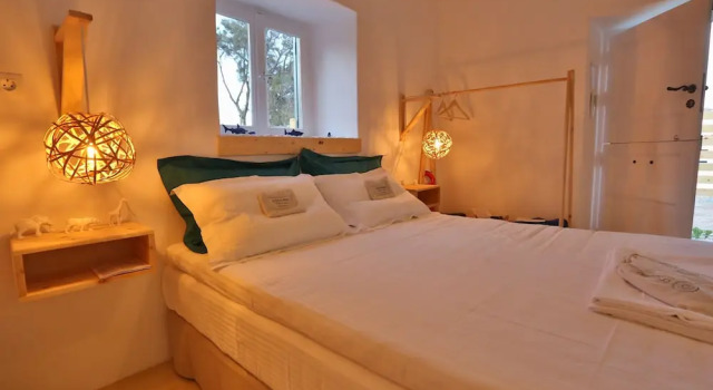 Maistrali Studio Ostria, Prenota Hotel Finikas Syros