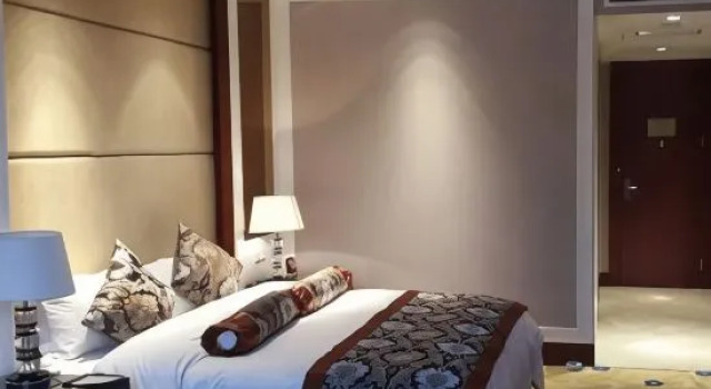 Люкс Executive Yushan Jin Jiang Hotel