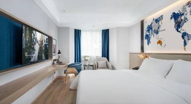 Люкс Superior Keriad Hotel (Jinan Quancheng Square Baotu Spring Branch)