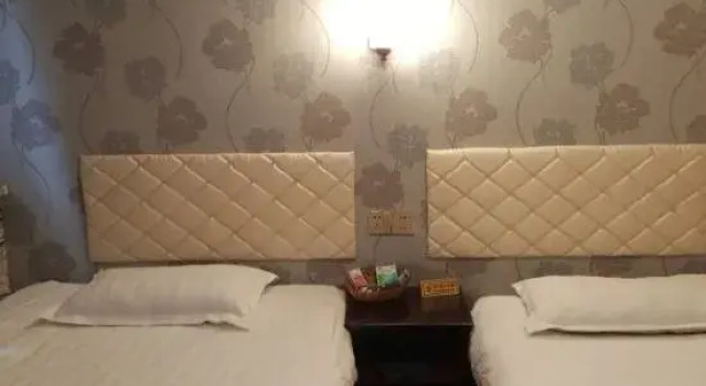 Urumqi Jianjun Hotel, Rezerwuj Hotel Urumqi Xinjiang