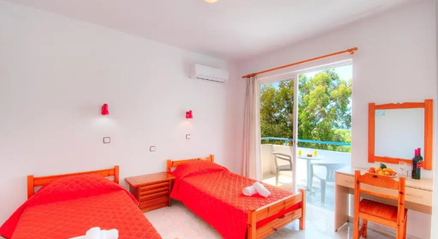 Studio with sea view in Fanes, Reserva ahora Hotel Fanes Egeo Meridional