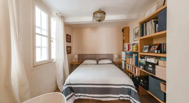 Beautiful Designer Apartment With a Stamp - Marais, Забронировать Апартаменты/квартира Париж Иль-де-Франс, рядом с Станция метро Rambuteau