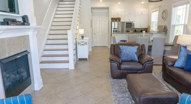 Miramar Beach Villa 114- Beach Therapy, Rezerwuj Willa Hotele w Emerald Coast z parkingiem, Parking