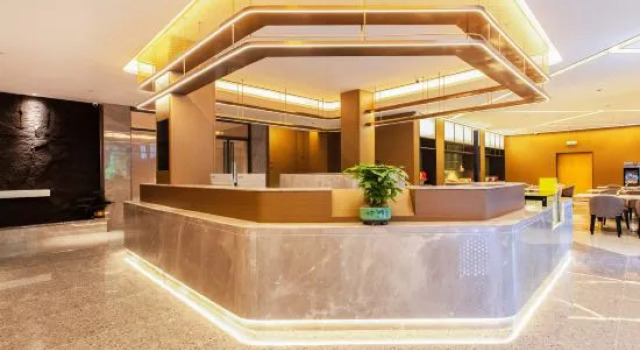 YUEDUOHOTEL, Book Hotel Hotels in Batang with Parking, Parking
